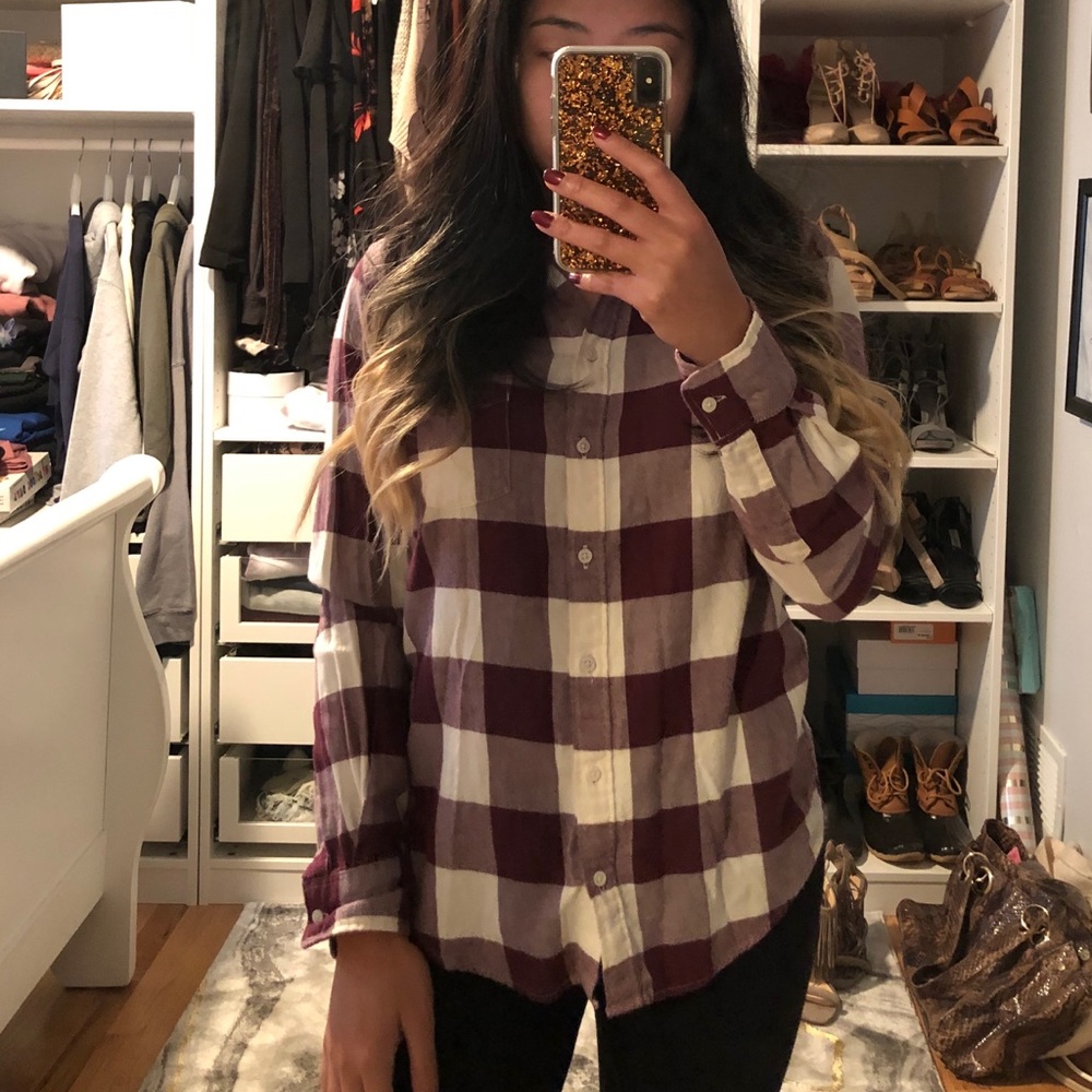UNIQLO Purple Burgundy Plaid Button Down